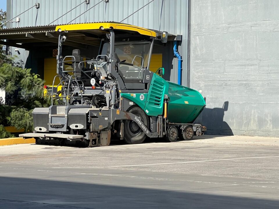 Asphalt Paver